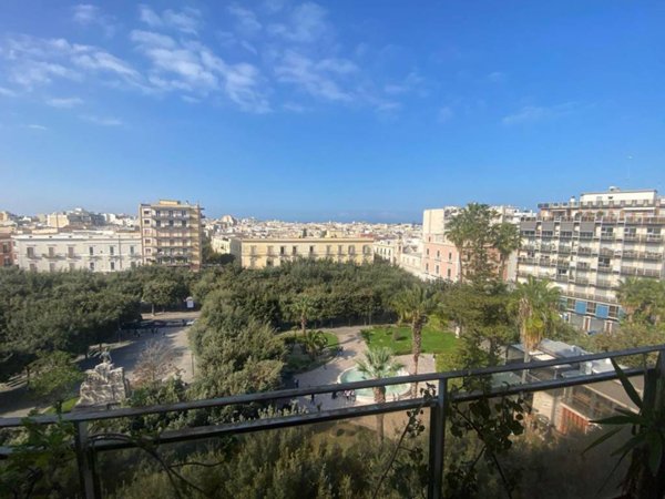 appartamento in vendita a Trani in zona Borgo Ottocentesco