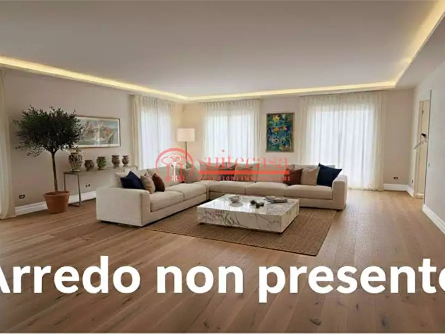 appartamento in vendita a Trani in zona Borgo Ottocentesco