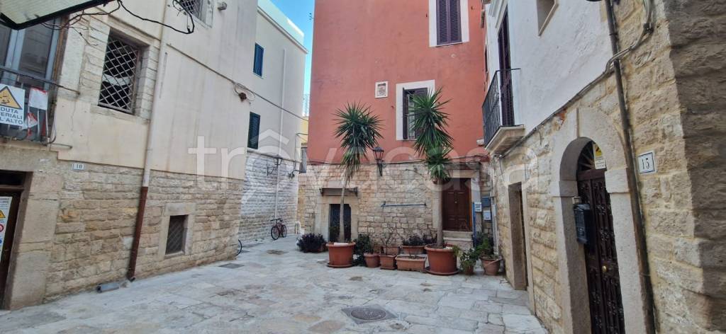 appartamento in vendita a Trani in zona Borgo Medievale