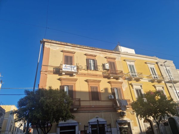 appartamento in vendita a Trani in zona Borgo Medievale