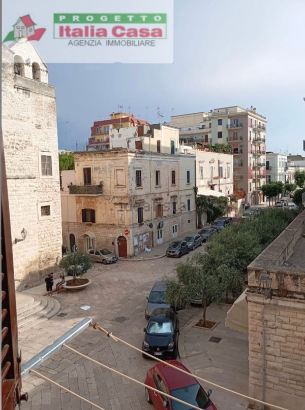 appartamento in vendita a Trani in zona Borgo Ottocentesco