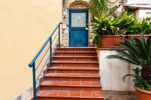 appartamento in vendita a Trani in zona Borgo Medievale