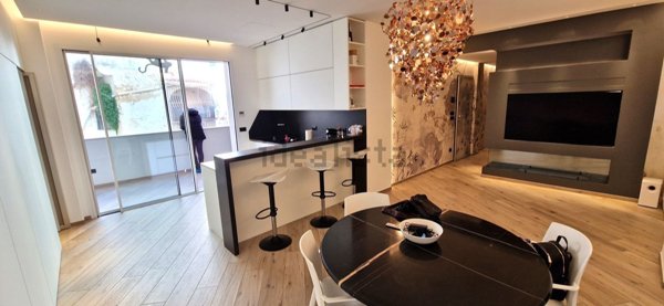 appartamento in vendita a Trani in zona Borgo Medievale