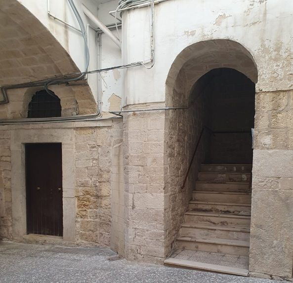 appartamento in vendita a Trani in zona Borgo Medievale