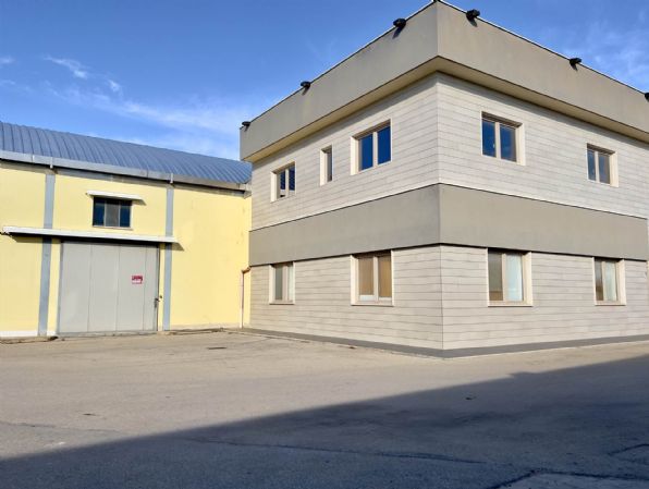 ufficio in vendita a Trani