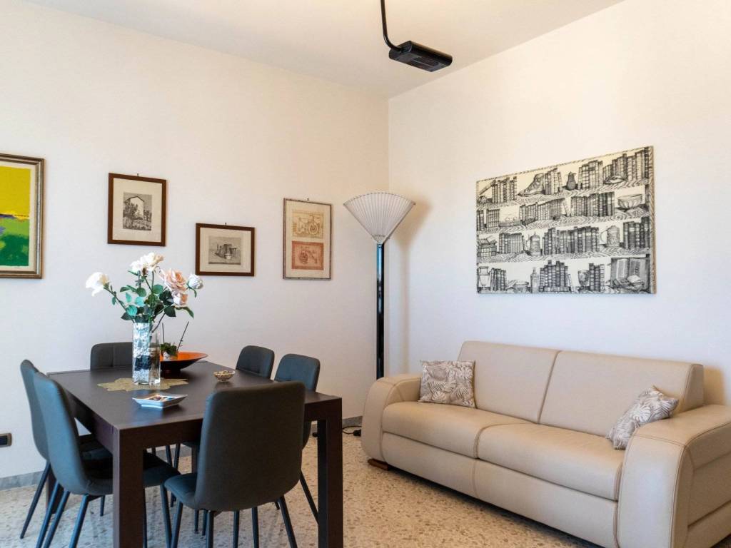 appartamento in vendita a Trani in zona Borgo Ottocentesco