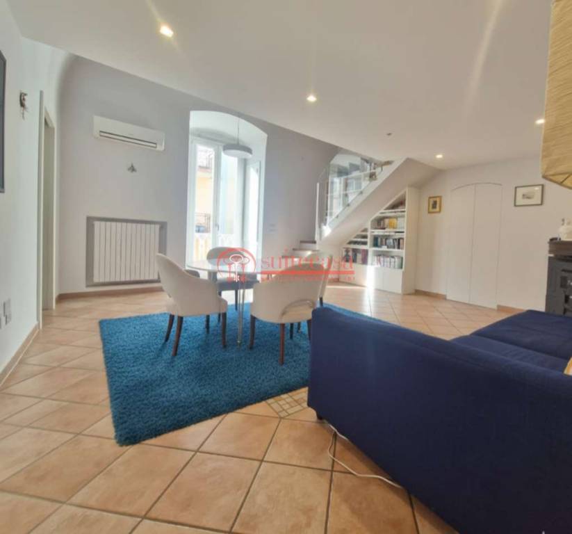 appartamento in vendita a Trani in zona Borgo Ottocentesco