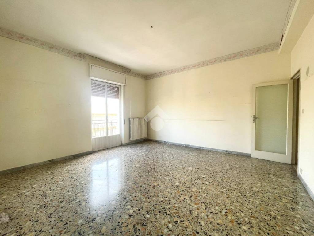 appartamento in vendita a Trani in zona Borgo Ottocentesco