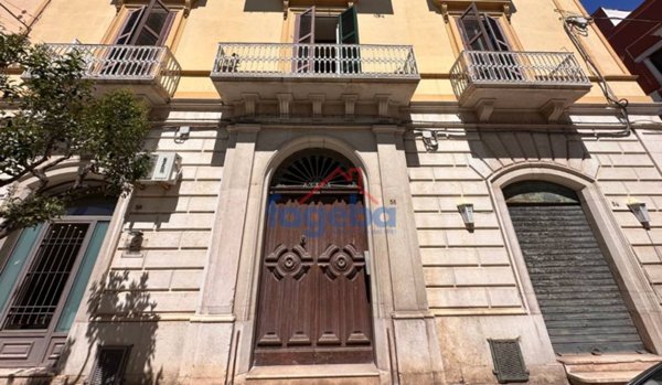 appartamento in vendita a Trani in zona Borgo Ottocentesco