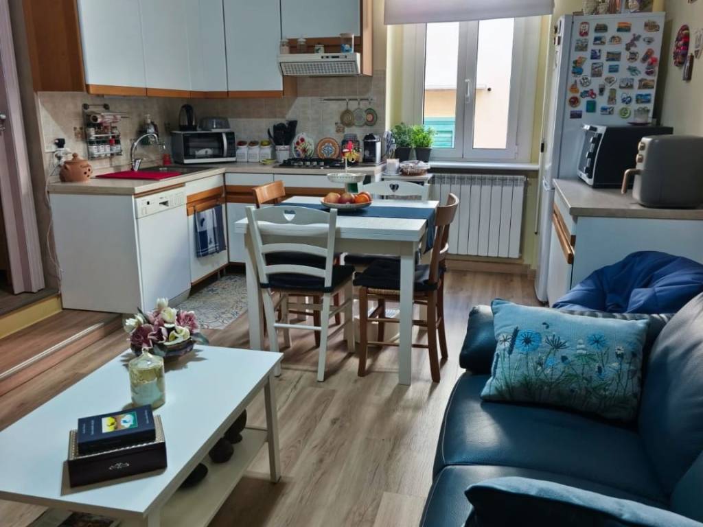 appartamento in vendita a Trani in zona Borgo Ottocentesco