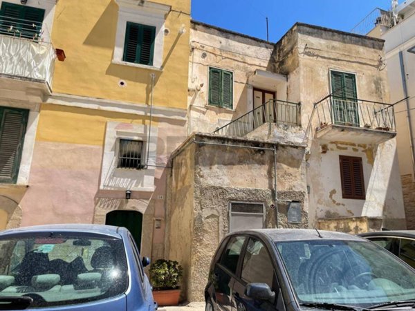 appartamento in vendita a Trani in zona Borgo Medievale