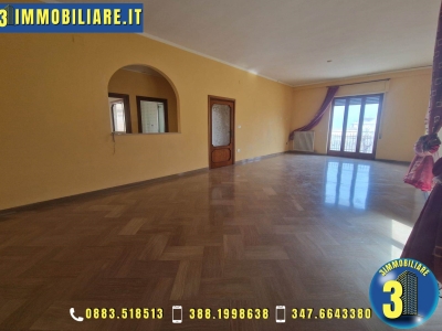 appartamento in vendita a Trani in zona Borgo Ottocentesco