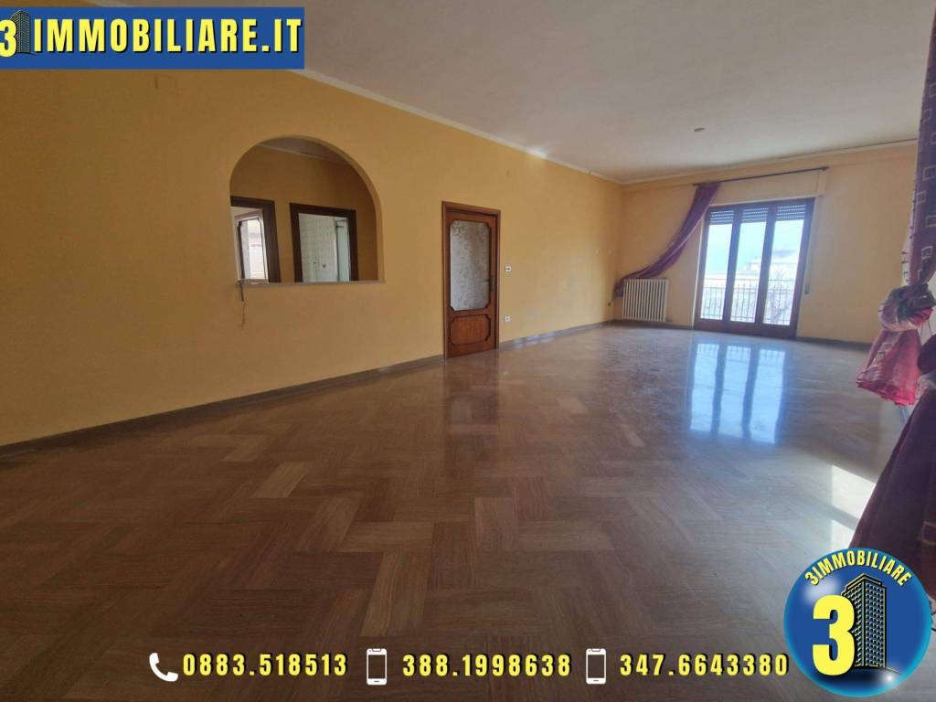 appartamento in vendita a Trani in zona Borgo Ottocentesco