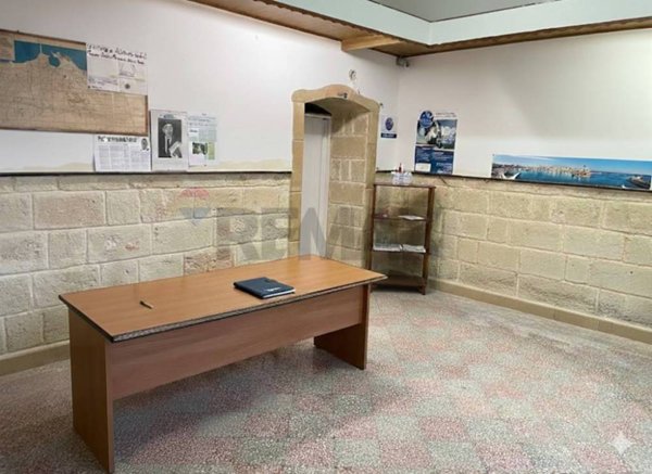 appartamento in vendita a Trani in zona Borgo Medievale