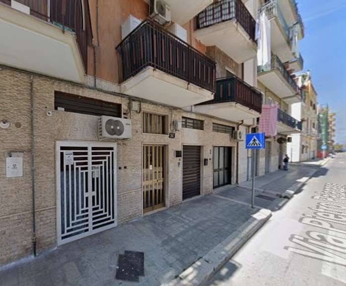 appartamento in vendita a Trani in zona Borgo Ottocentesco