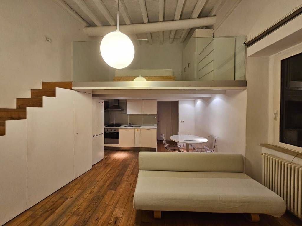 appartamento in vendita a Trani in zona Borgo Medievale