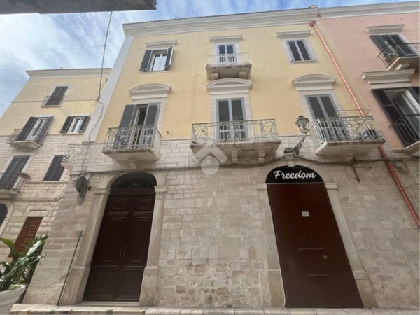 appartamento in vendita a Trani in zona Borgo Medievale