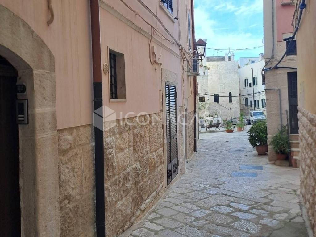 appartamento in vendita a Trani in zona Borgo Medievale