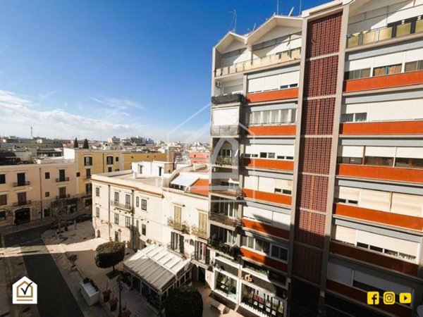 appartamento in vendita a Trani in zona Borgo Medievale