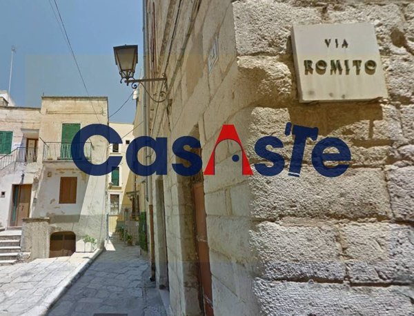 appartamento in vendita a Trani in zona Borgo Medievale