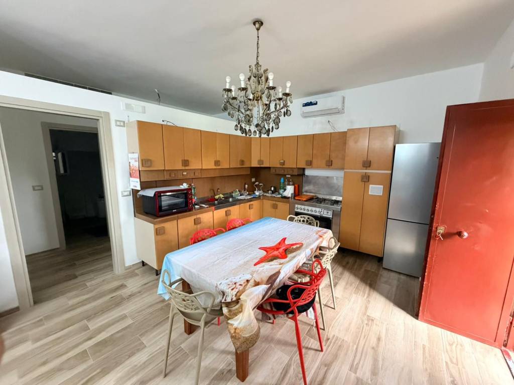 casa indipendente in vendita a Trani