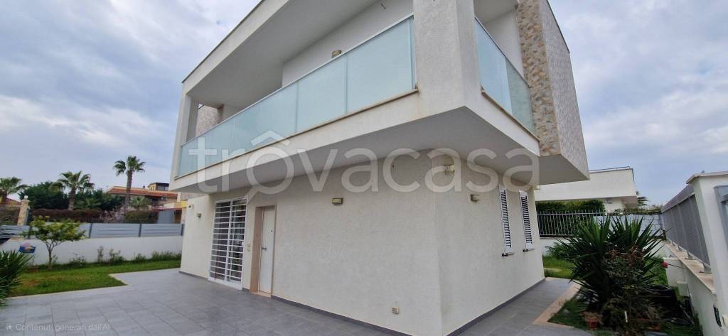 casa indipendente in vendita a Trani in zona Borgo Medievale