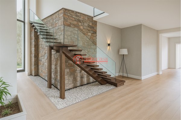 casa indipendente in vendita a Trani in zona Capirro