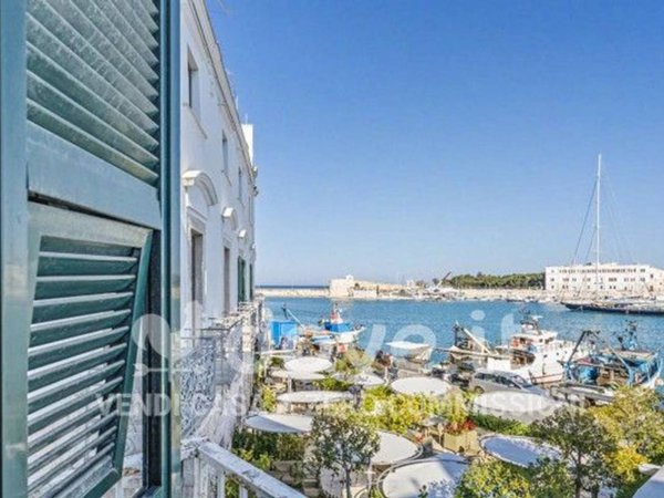 appartamento in vendita a Trani in zona Borgo Medievale