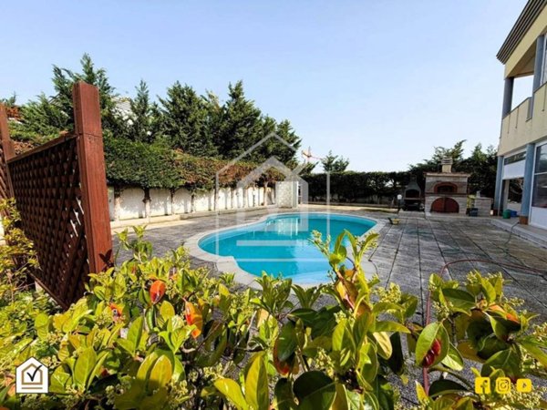 casa indipendente in vendita a Trani in zona Borgo Medievale