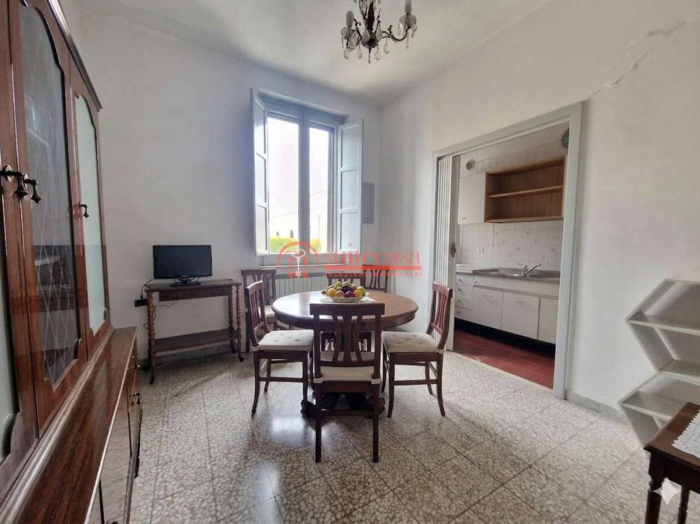 appartamento in vendita a Trani in zona Borgo Ottocentesco