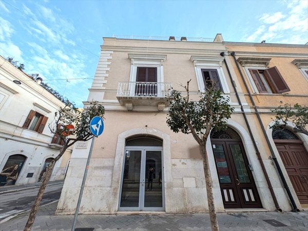 appartamento in vendita a Trani in zona Borgo Ottocentesco