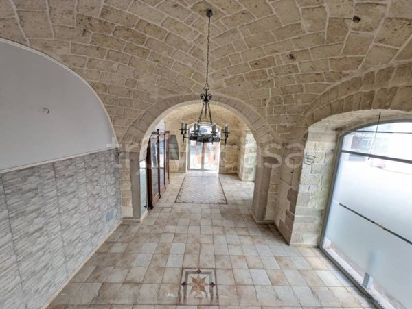 appartamento in vendita a Trani in zona Borgo Ottocentesco