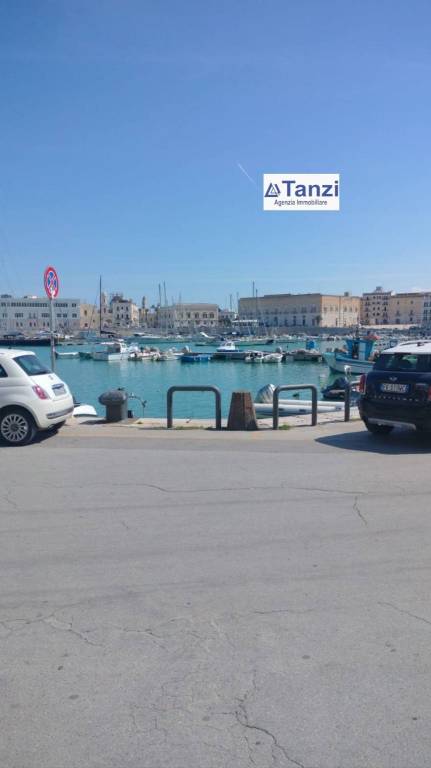 appartamento in vendita a Trani in zona Borgo Medievale