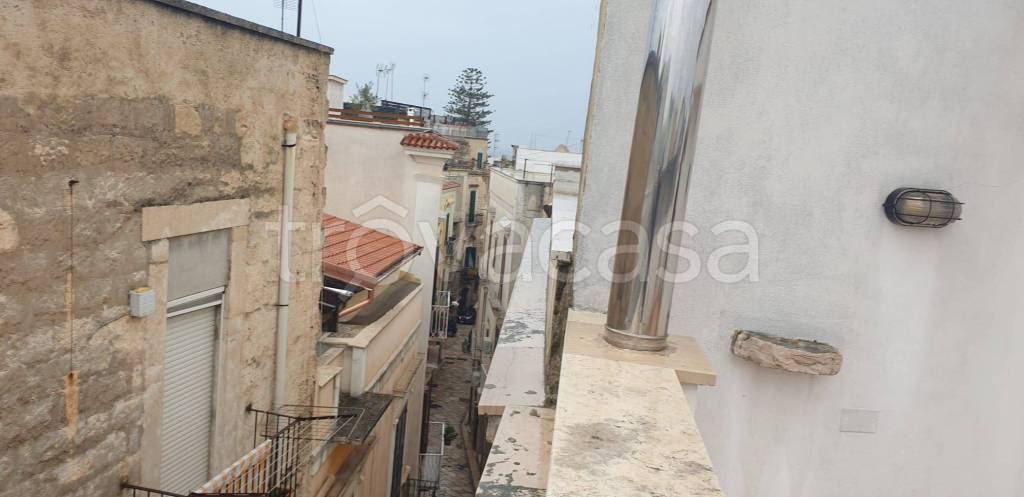 appartamento in vendita a Trani in zona Borgo Medievale