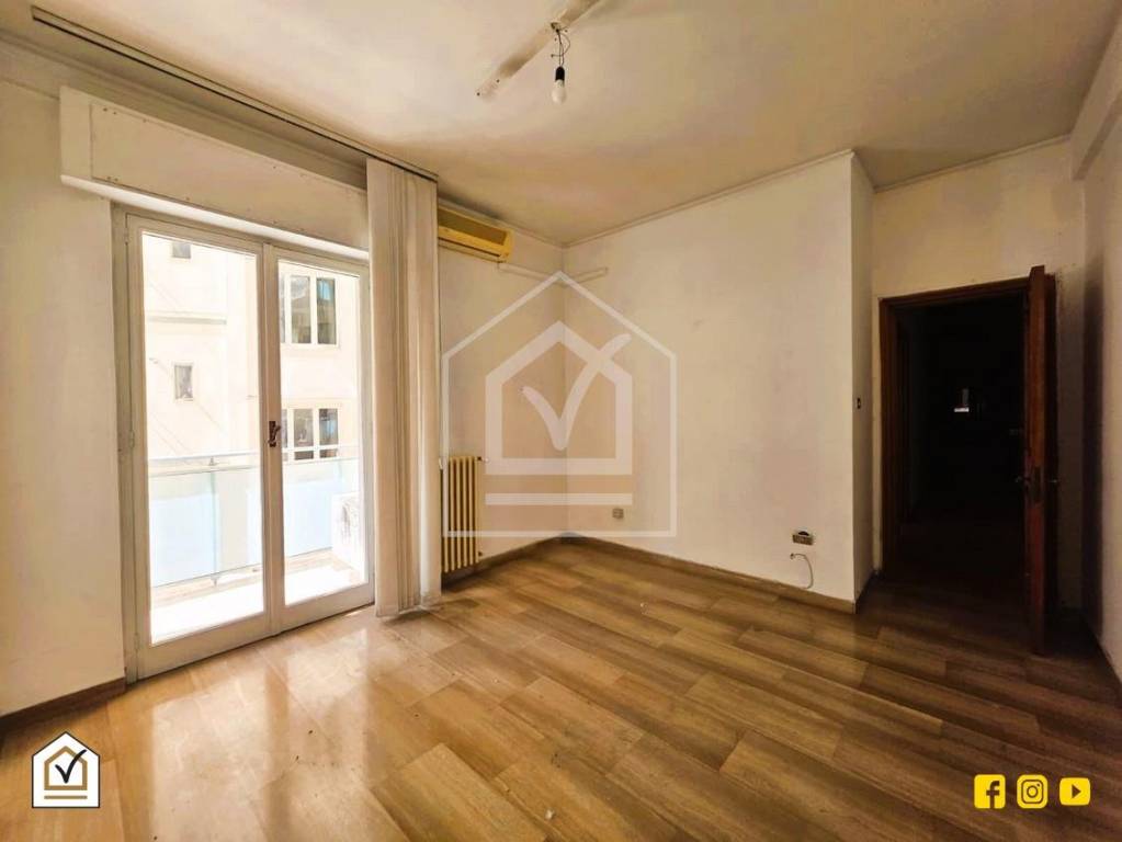 appartamento in vendita a Trani in zona Borgo Ottocentesco