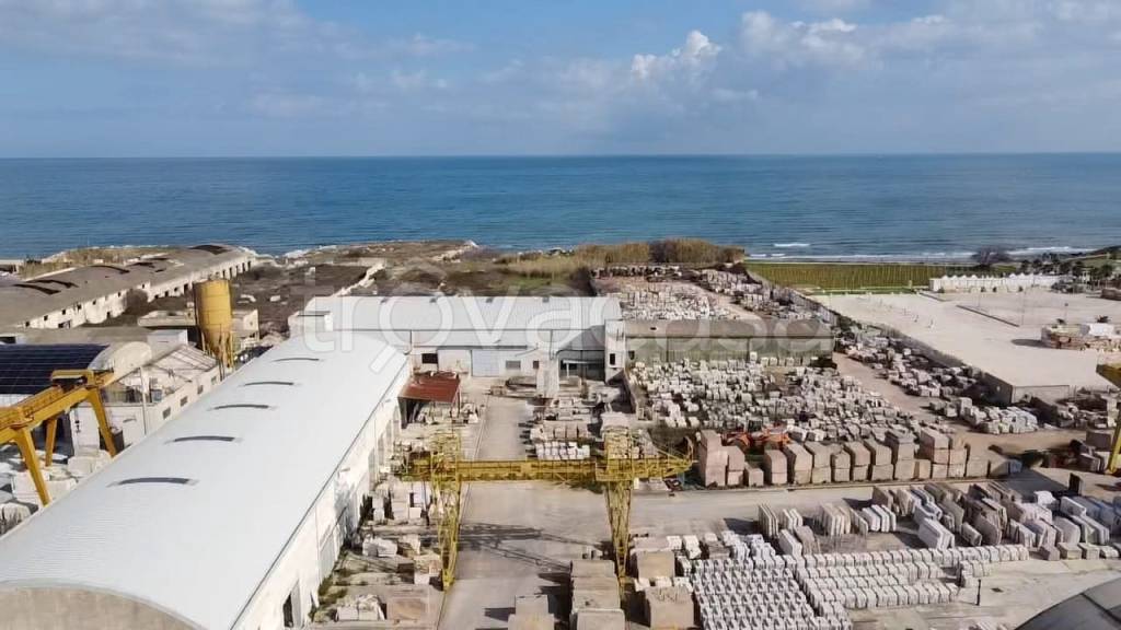 terreno edificabile in vendita a Trani