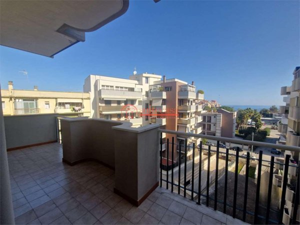 appartamento in vendita a Trani in zona Borgo Medievale