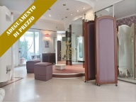 appartamento in vendita a Trani in zona Borgo Ottocentesco