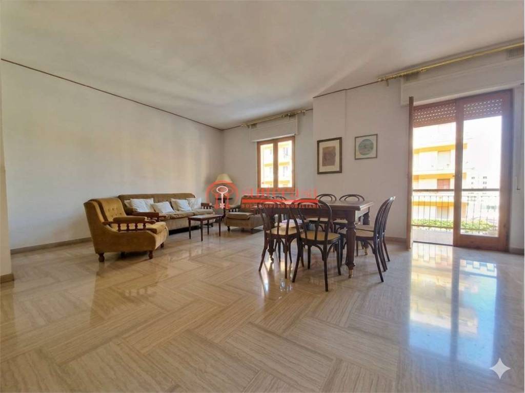 appartamento in vendita a Trani in zona Borgo Medievale