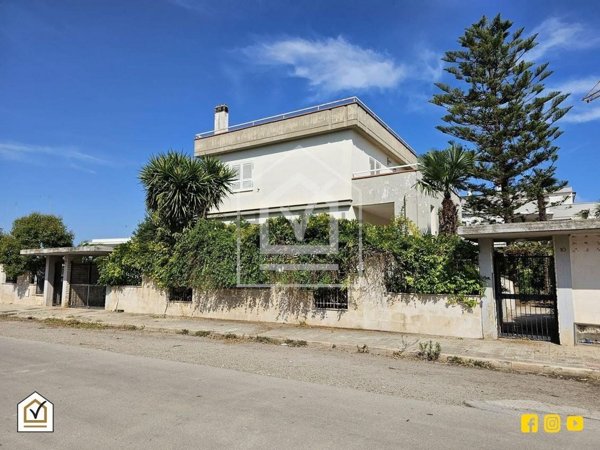 casa indipendente in vendita a Trani