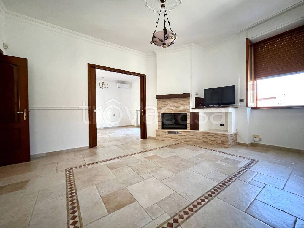 appartamento in vendita a Trani in zona Borgo Ottocentesco