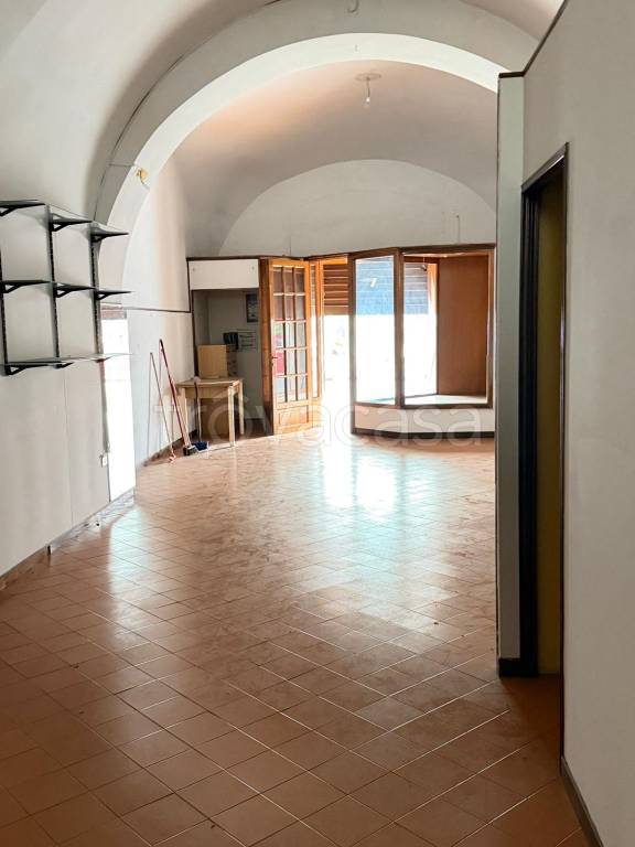 appartamento in vendita a Trani in zona Borgo Ottocentesco