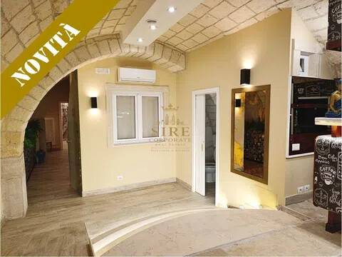 appartamento in vendita a Trani in zona Borgo Medievale