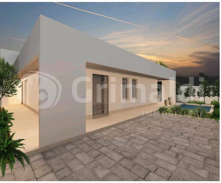 casa indipendente in vendita a Trani in zona Capirro