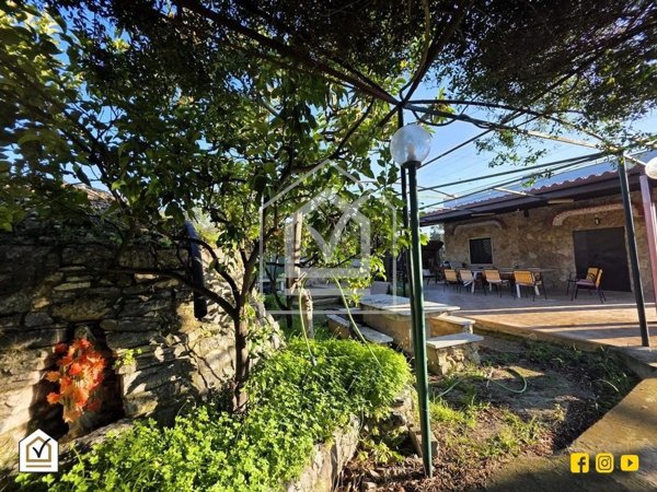 appartamento in vendita a Trani in zona Borgo Medievale