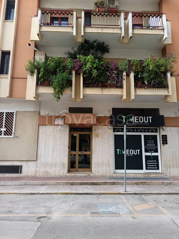 appartamento in vendita a Trani in zona Borgo Ottocentesco