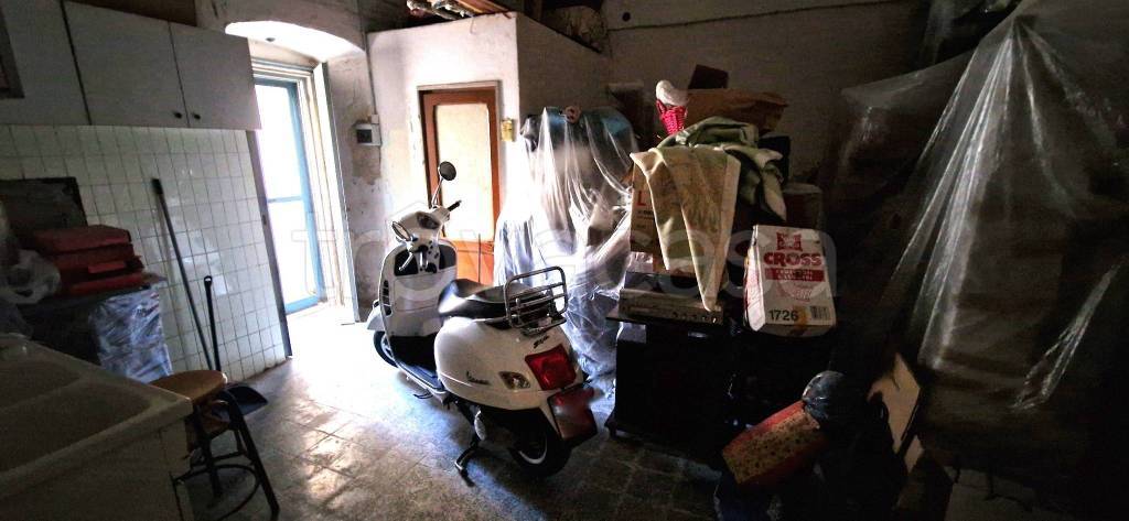 appartamento in vendita a Trani in zona Borgo Ottocentesco