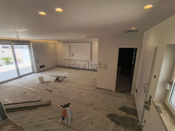 casa indipendente in vendita a Trani in zona Villa Dragonetti
