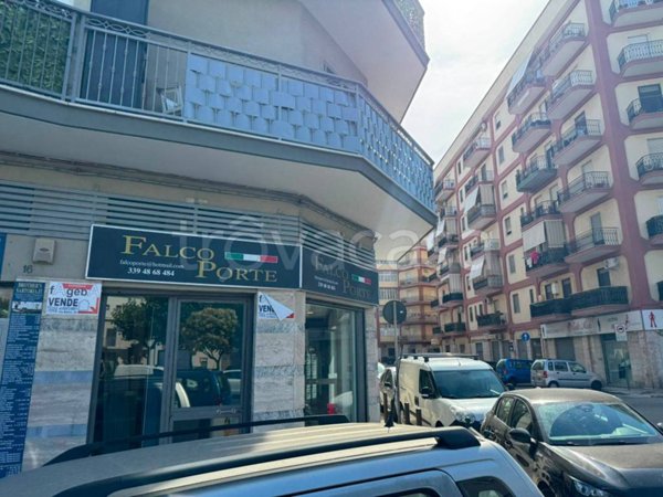 negozio in vendita a Trani in zona Borgo Medievale