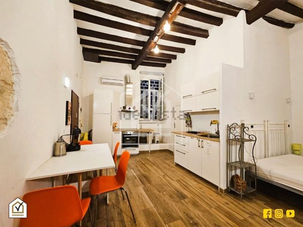appartamento in vendita a Trani in zona Borgo Medievale